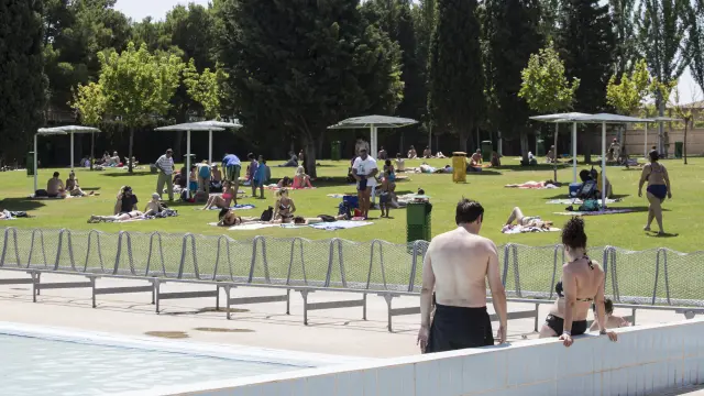 La piscina municipal del barrio de Torrero, en la temporada estival del pasado verano.