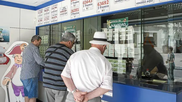La venta de Lotería Nacional por internet enfrenta a las administraciones con el Estado