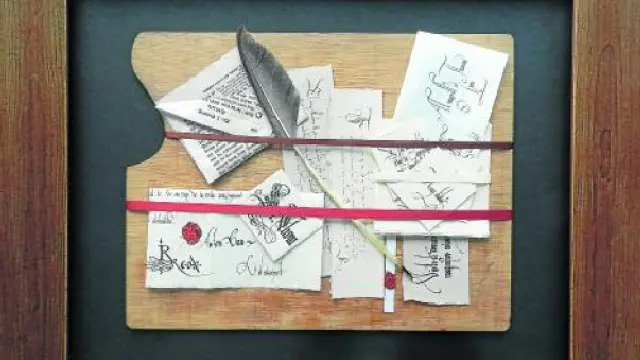 Objetos de caligrafía postal con textos de Diego Navarro Bonilla.