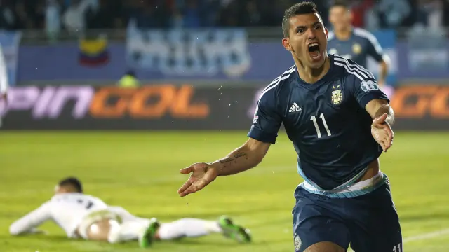 Agüero marcó para la selección argentina