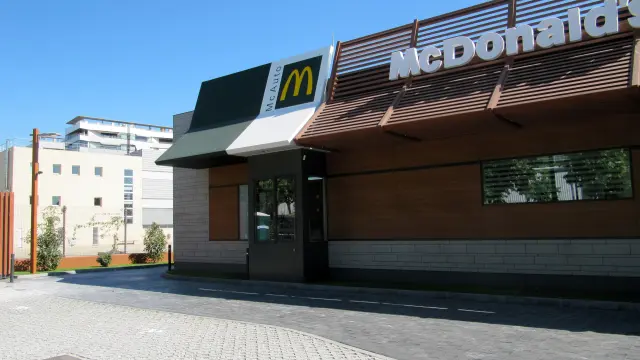 McDonald's de La Azucarera en Zaragoza.