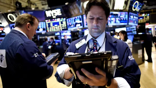 Actividad en Wall Street antes del fallo técnico
