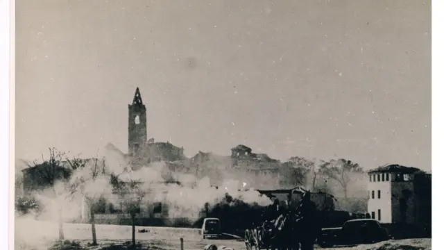 Puerta del Pozo, 1937