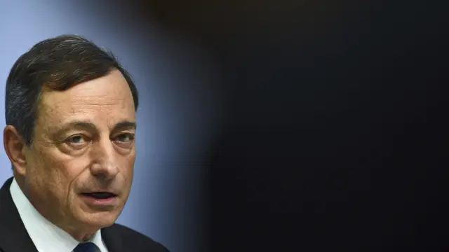 El BCE aumenta los créditos de emergencia a los bancos griegos