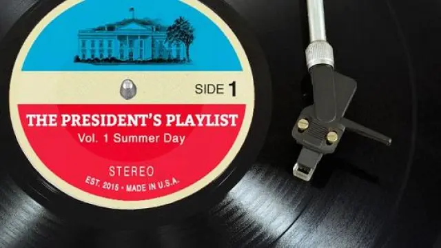 Barack Obama presenta sus dos listas musicales del verano.