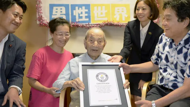 Yasutaro Koide, el hombre vivo más longevo del mundo.