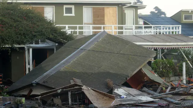 Una casa derrumbada a causa del terremoto.