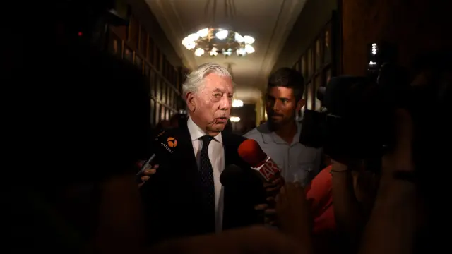 El escritor Vargas Llosa.