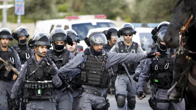 La policía israelí ha acordanado la zona.