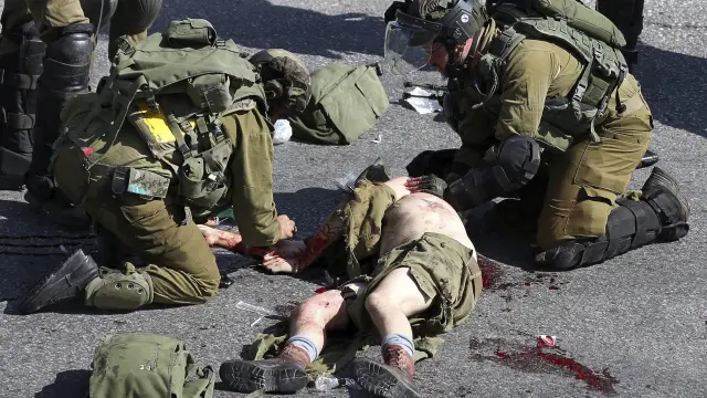 Un palestino fue abatido en Hebrón tras apuñalar a un soldado israelí