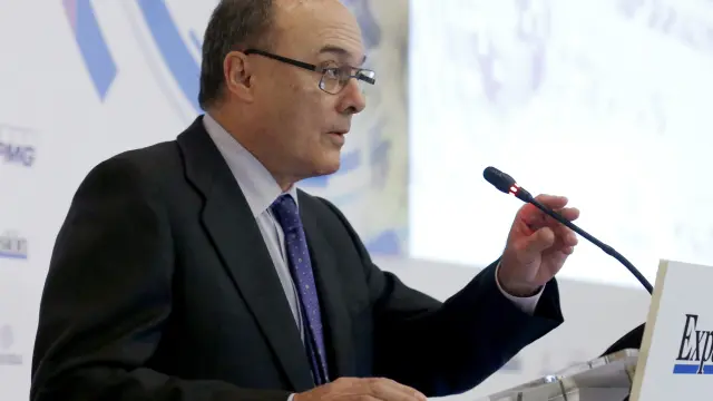 Luis María Linde, durante su intervención en el VI Encuentro Financiero organizado por Expansión y KPMG.