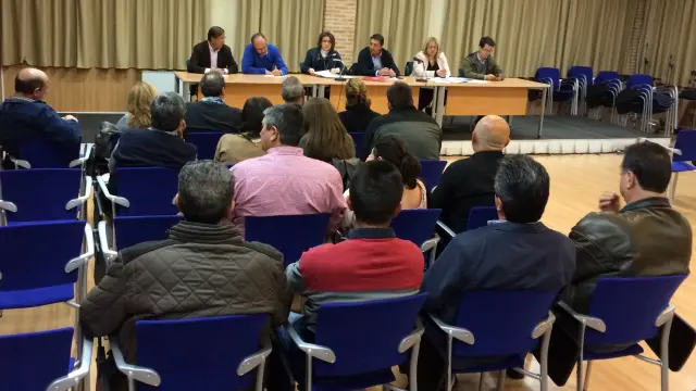 Reunión del PP con alcaldes, concejales y afiliados de la comarca de Almazán.