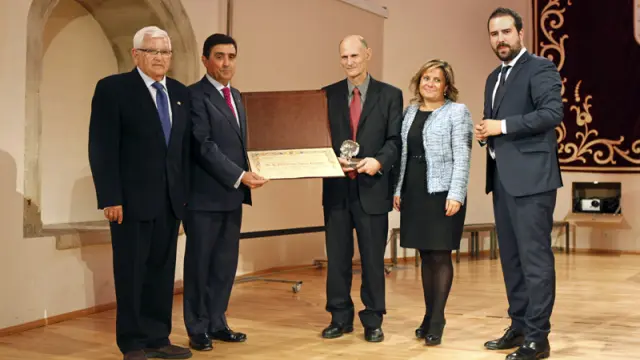 Acto de entrega del Premio de Investigación 2015 de la FCCR.