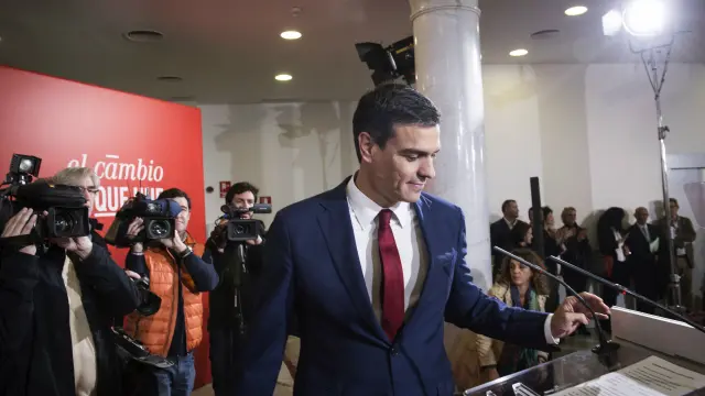 Pedro Sánchez, a su llegada al acto en el que ha dado a conocer la propuesta de reforma de la Constitución.