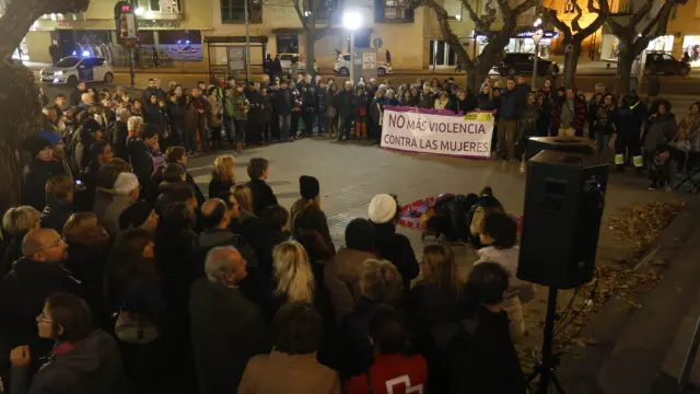 Concentraron este miércoles en la plaza de Navarra de Huesca.