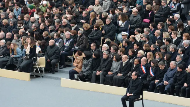 Homenaje solemne de Francia a las víctimas de los atentados de París