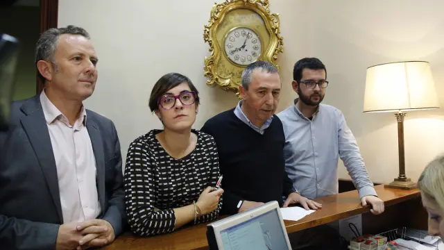 Los cuatro diputados de Compromís que concurrieron en la candidatura de Podemos