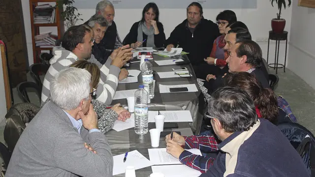 Reunión entre representantes de sindicatos agrarios y del grupo comarcal del PSOE.