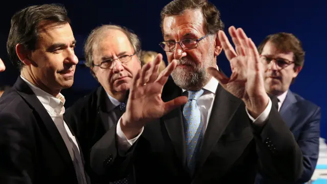 El presidente del Gobierno en funciones y líder del PP, Mariano Rajoy, durante la reunión de la Junta Directiva del Partido Popular