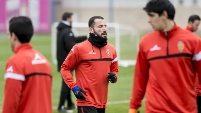 Mario, en un entrenamiento del Real Zaragoza de la semana pasada.