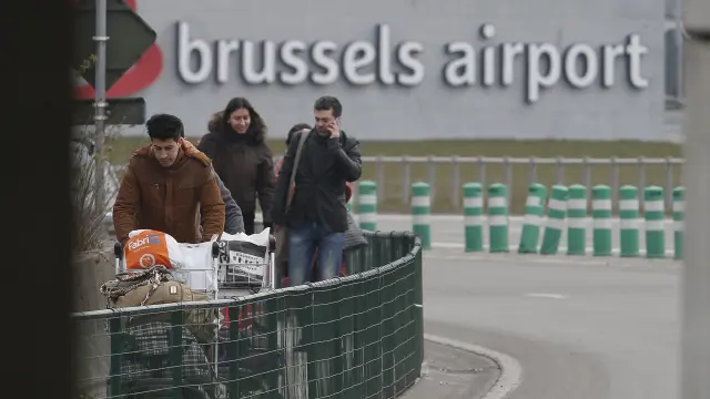 Imágenes del aeropuerto de Bruselas tras el atentado.