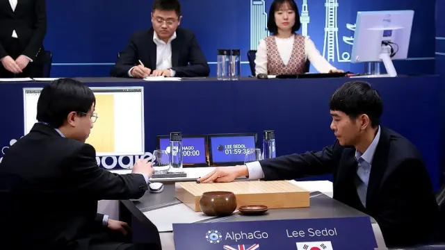 Humano contra máquina. Google DeepMind Challenge Match entre Lee Se-Dol y AlphaGo.