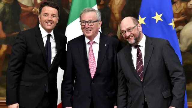Matteo Renzi, Jean Claude-Junker y Martin Schulz en Roma.