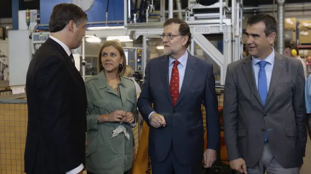 Rajoy visita una empresa con María Dolores de Cospedal y el alcalde de Guadalajara