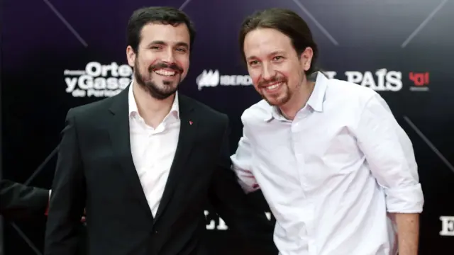 Alberto Garzón y Pablo Iglesias.