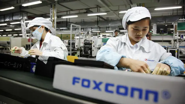 Estas labores serán ahora realizadas por robots en la fábrica de Foxconn.