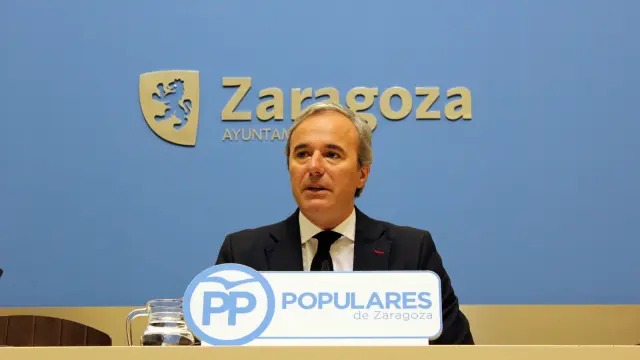 El portavoz del grupo municipal del Partido Popular en el Ayuntamiento de Zaragoza, Jorge Azcón.