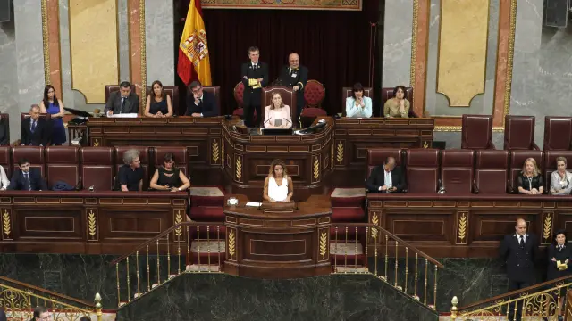 Nueva Mesa del Congreso tras la sesión constitutiva de las Cortes.
