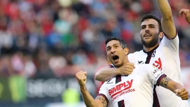 Los jugadores del Huesca celebran un gol en un partido de la pasada temporada