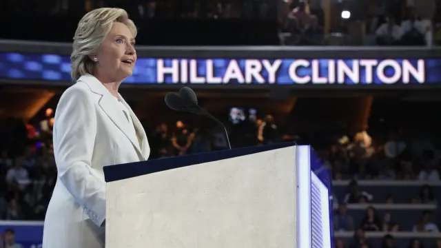 Hillary Clinton durante el cierre de la Convención Nacional Demócrata en Filadelfia