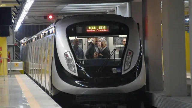Río inaugura la ampliación del metro, último gran proyecto de los Juegos