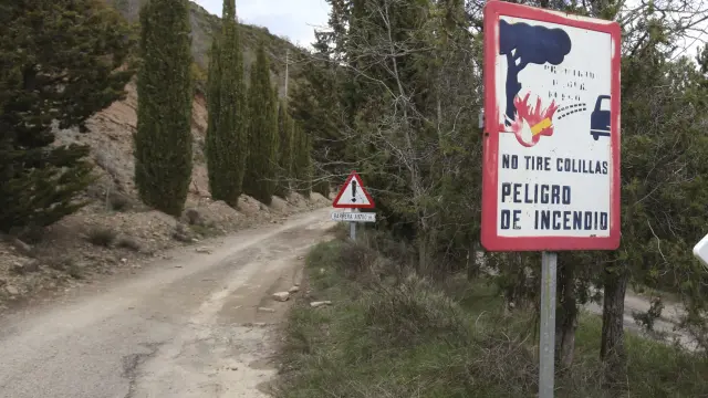 Pista forestal en el entorno del Parque de Guara en la provincia de Huesca