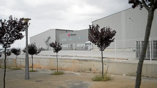 La planta de Jamones Albarracín, en la foto, duplicará su producción con la ampliación en trámite.