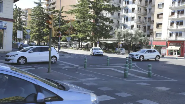 Rotonda de la Avenida Ramón y Caja, Huesca