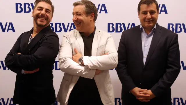 Jordi, Joan y Josep Roca durante una rueda de prensa en Santiago de Chile.