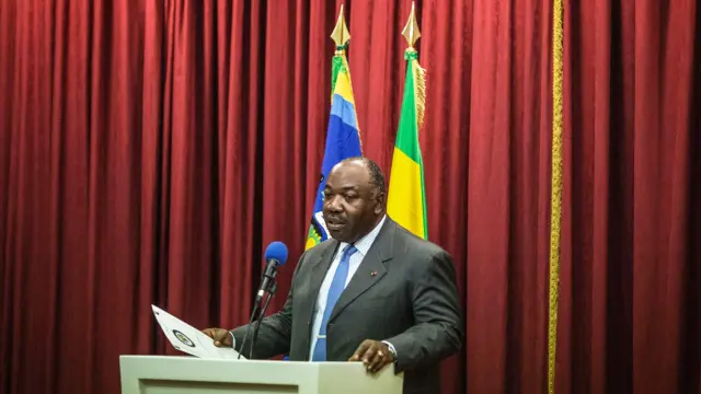 El presidente de Gabón defiende su legitimidad tras su reelección en una rueda de prensa