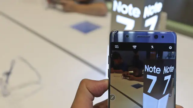 Samsung ha pedido a los usuarios que apagen el Note 7