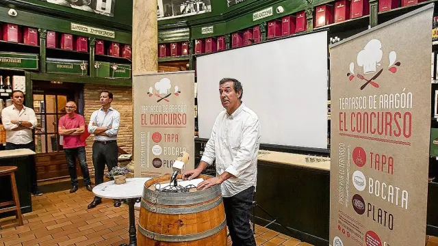 Juan Carlos Brun, durante la presentación del concurso, en el restaurante Montal.