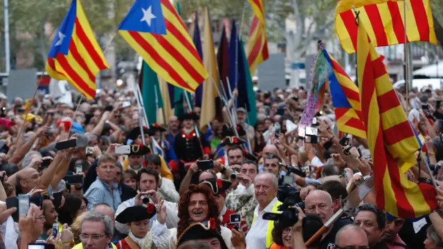 Se mantiene el empate técnico entre el 'sí' y el 'no' a la independencia de Cataluña.