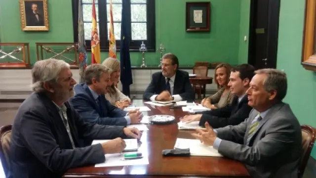 Reunión entre la DGA y la Universidad de Zaragoza.
