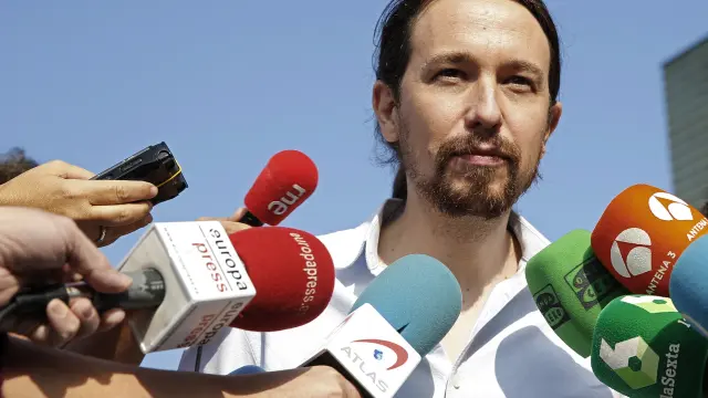 Iglesias a su llegada al estreno del documental 'Política, manual de instrucciones'