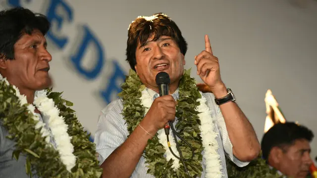 Evo Morales se plantea aprobar este año nueva ley para la hoja de coca