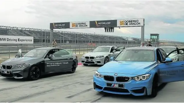 Varios de los BMW de la serie M que se pudieron probar en Motorland.