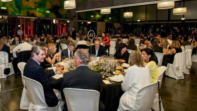 A la cena asistieron alrededor de 500 invitados en el Espacio Ebro.