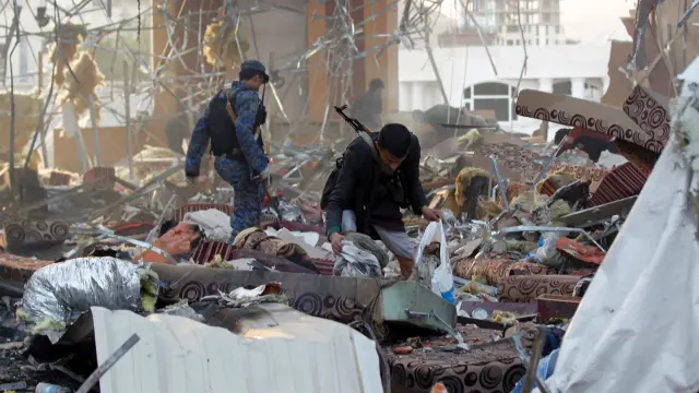 Bombardeo contra un funeral en Yemen.
