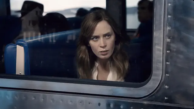 Imagen de 'La chica del tren', que se estrena en los cines este viernes.